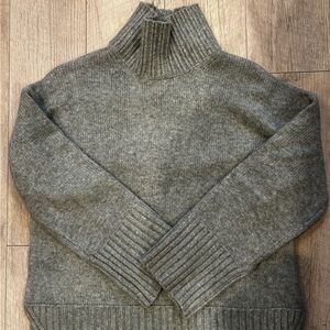 Abercrombie Tuckable Easy Turtleneck Sweater